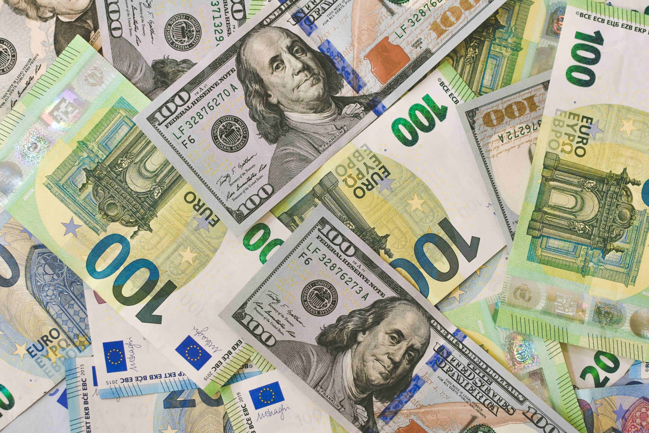 How Central Banks Influence the Price of Precious Metals