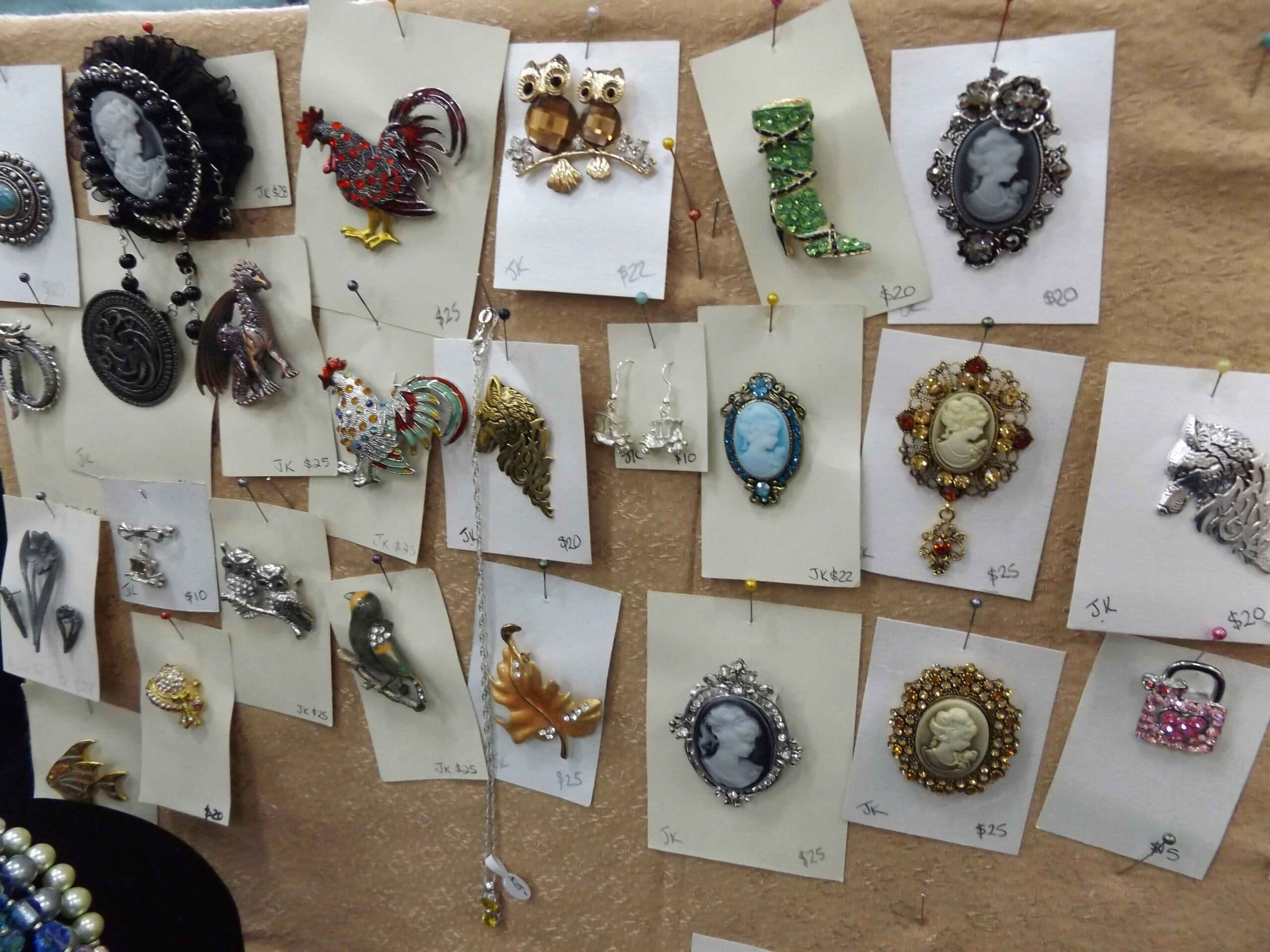 How do Jewelers Market their Services to Customers